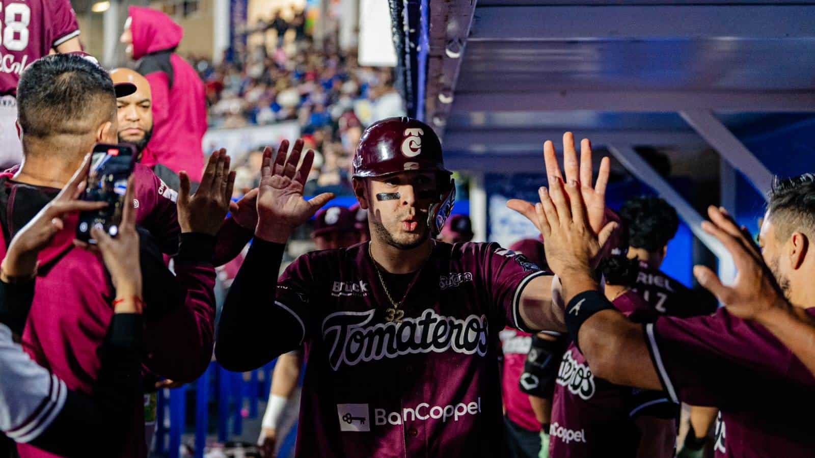 Tomateros empata la serie con sufrida victoria