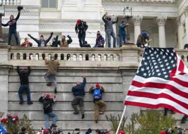 Trump lo acababa de indultar por asalto al Capitolio y ya fue abatido en Estados Unidos