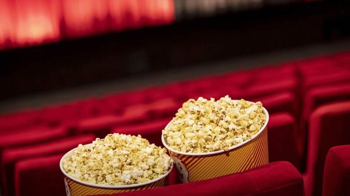 ¿Llevar comida al cine es motivo de multa o solo una regla interna? Esto dice la Profeco ¿Llevar comida al cine es motivo de multa o solo una regla interna? Esto dice la Profeco