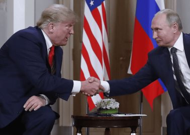 Trump busca negociar el fin de la guerra en Ucrania con Putin y Zelenski