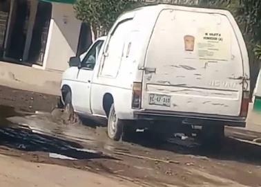 ¡La Laguna!... de aguas negras. Lo que diario ven niños de primaria de la Matías Méndez