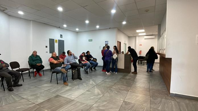 Trabajadores fueron despedidos de manera injustificada en Cajeme Trabajadores fueron despedidos de manera injustificada en Cajeme