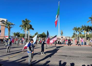 Ayuntamiento de Cajeme celebra el Día de la Bandera con tradicional desfile