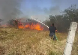 Bomberos de Cajeme trabajan en el cuidado del agua