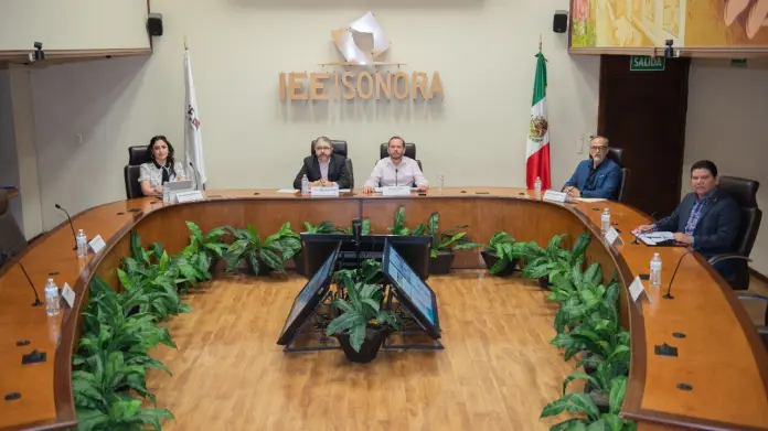 Consejero de IEE Sonora se abstiene de votar debido a parentesco con candidato Consejero de IEE Sonora se abstiene de votar debido a parentesco con candidato