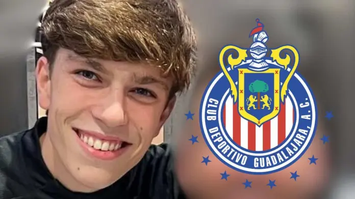 ¿Un extranjero a Chivas? Conoce a Francisco Pumpido, el jugador que suena para el Rebaño ¿Un extranjero a Chivas? Conoce a Francisco Pumpido, el jugador que suena para el Rebaño