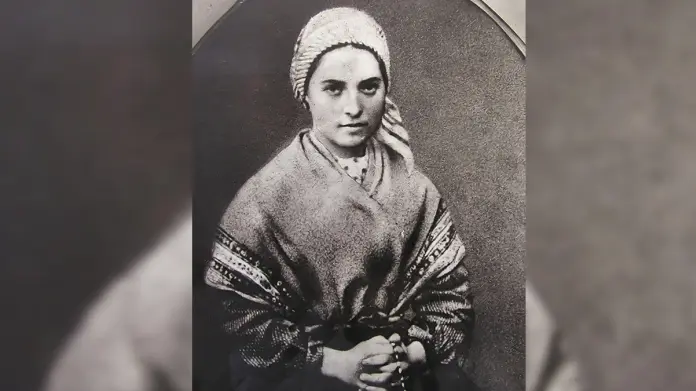 Santoral de hoy 16 de abril: Santa Bernardita, vidente de Lourdes, patrona de los enfermos, pastores y pobres Santoral de hoy 16 de abril: Santa Bernardita, vidente de Lourdes, patrona de los enfermos, pastores y pobres