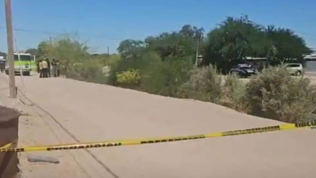 Muere niño tras caer a canal en SLRC