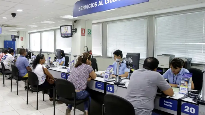 SAT advierte sobre fraudes o engaños SAT advierte sobre fraudes o engaños