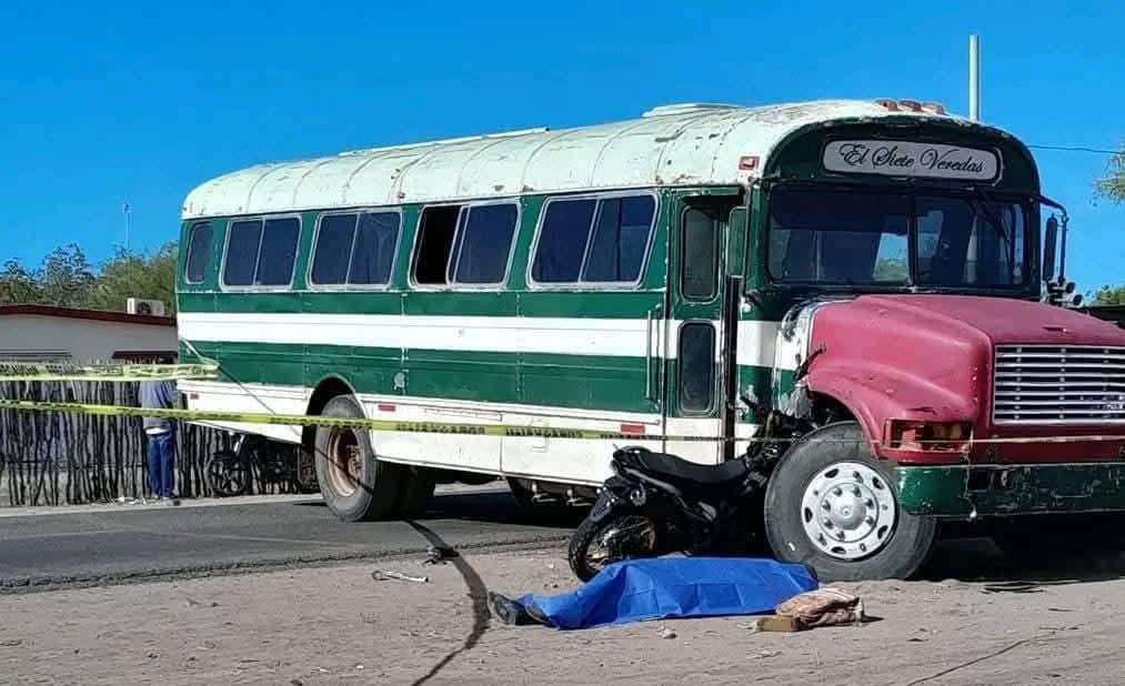 Fallece motociclista tras ser embestido por camión en Huatabampo