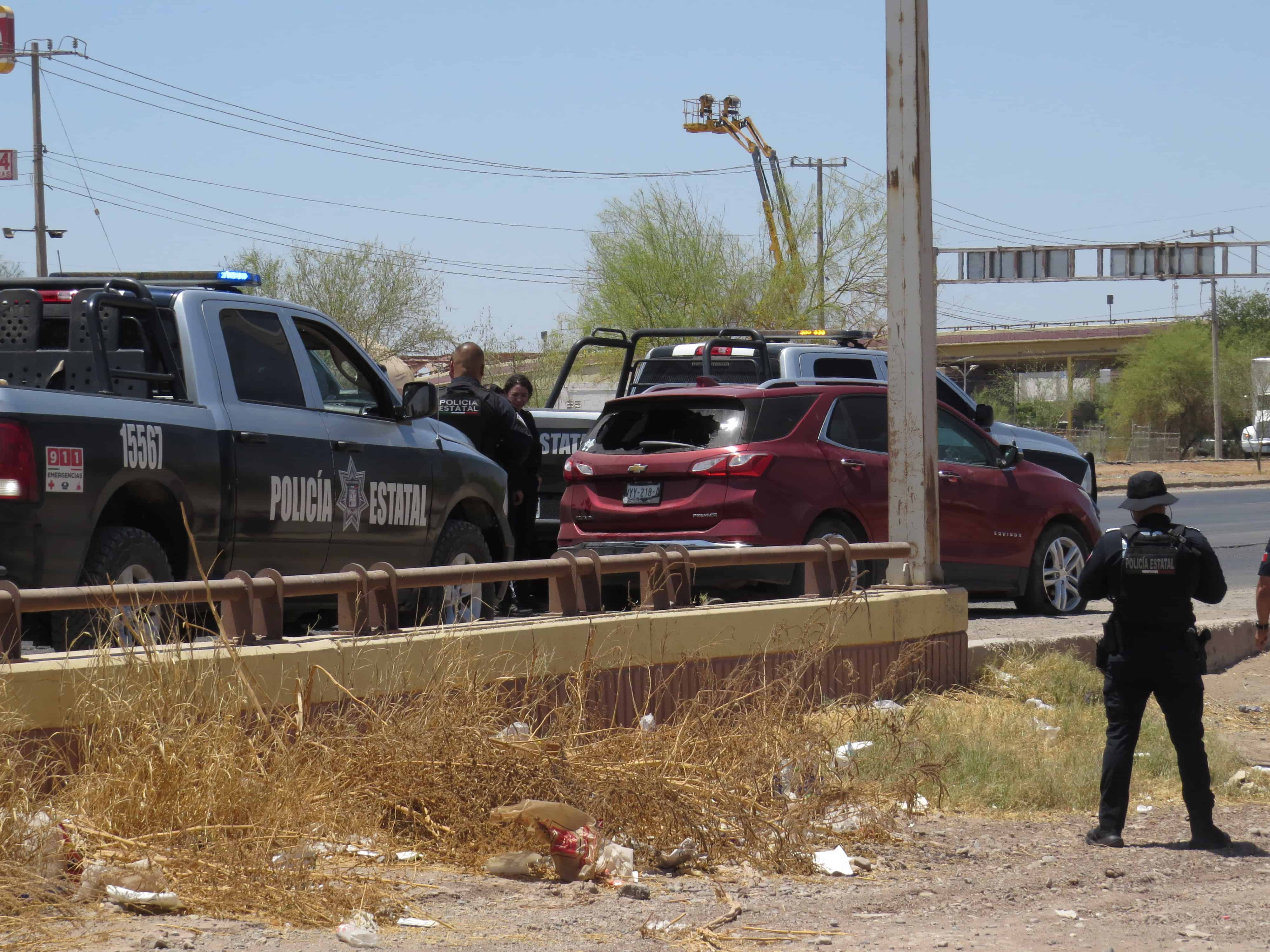 Interceptan camioneta robada en la México 15, al sur de Ciudad Obregón