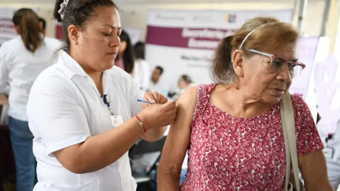 Más de 45 mil vacunas se aplicarán en Sonora la Semana Nacional de Vacunación Más de 45 mil vacunas se aplicarán en Sonora la Semana Nacional de Vacunación