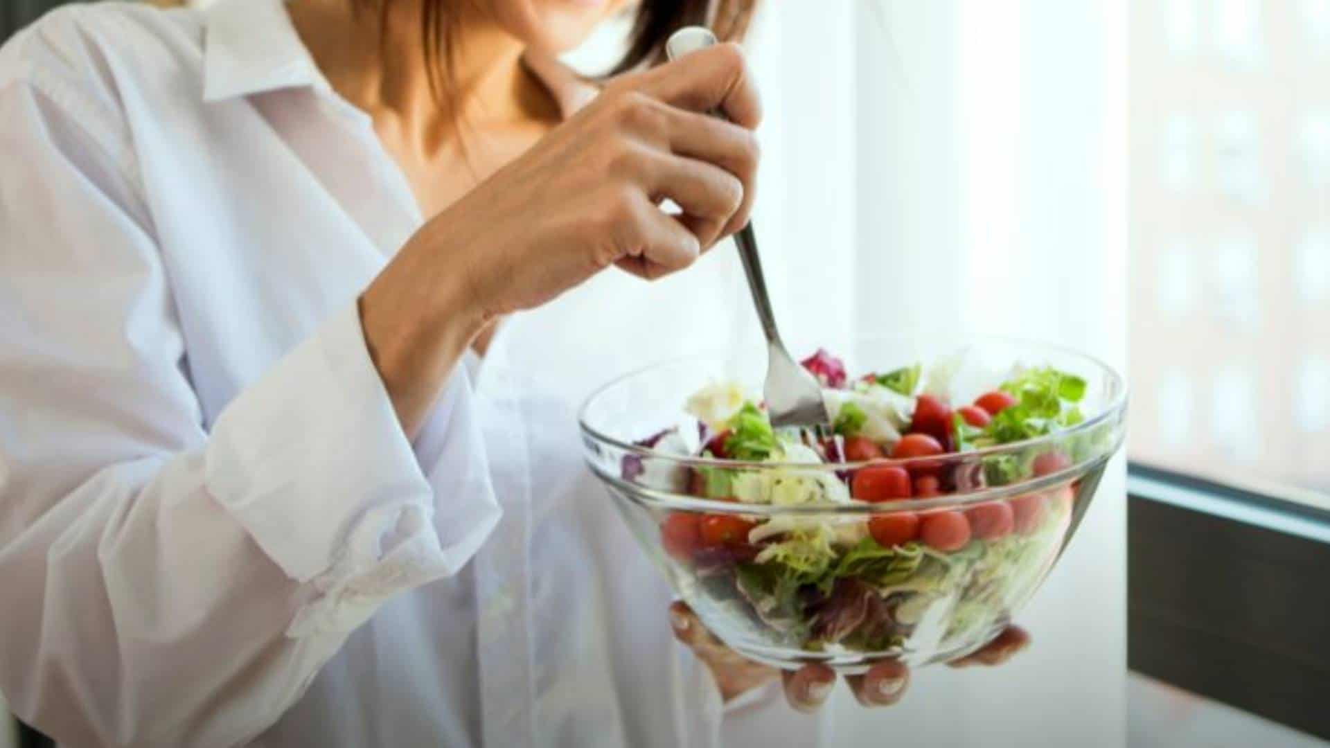 Mitos comunes sobre la alimentación saludable que debes dejar de creer
