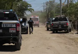 Policías estatales le disparan a sujeto en el Tobarito