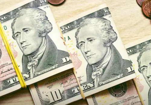 Precio del dólar hoy 30 de abril: La moneda nacional se mantiene estable