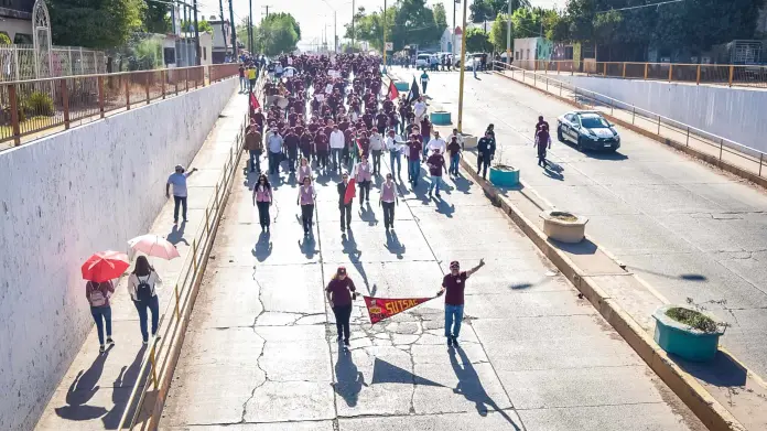 Desfilarán cerca de 6 mil trabajadores por el Día del Trabajo en Cajeme