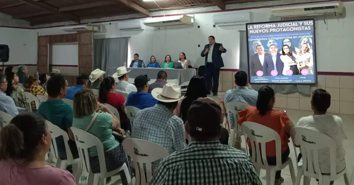 Candidatos a magistrados exponen propuestas