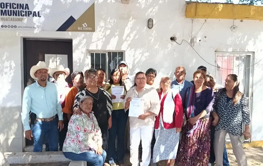 Recibe Leobarda Humo su constancia como regidora