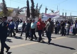 Desfile del Día del Trabajo en Navojoa: exigen jornada de 40 horas