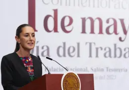 En el Día del Trabajo, Sheinbaum ordena llegar a jornada laboral de 40 horas a más tardar en 2030