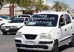 Taxistas alzan la voz en el Día del Trabajo