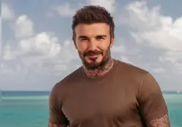 David Beckham Celebra 50 Años: Un Legado de Éxito, Familia y Negocios