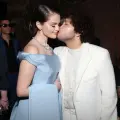 ¿Selena Gomez cancelará su compromiso con Benny Blanco por infidelidad?