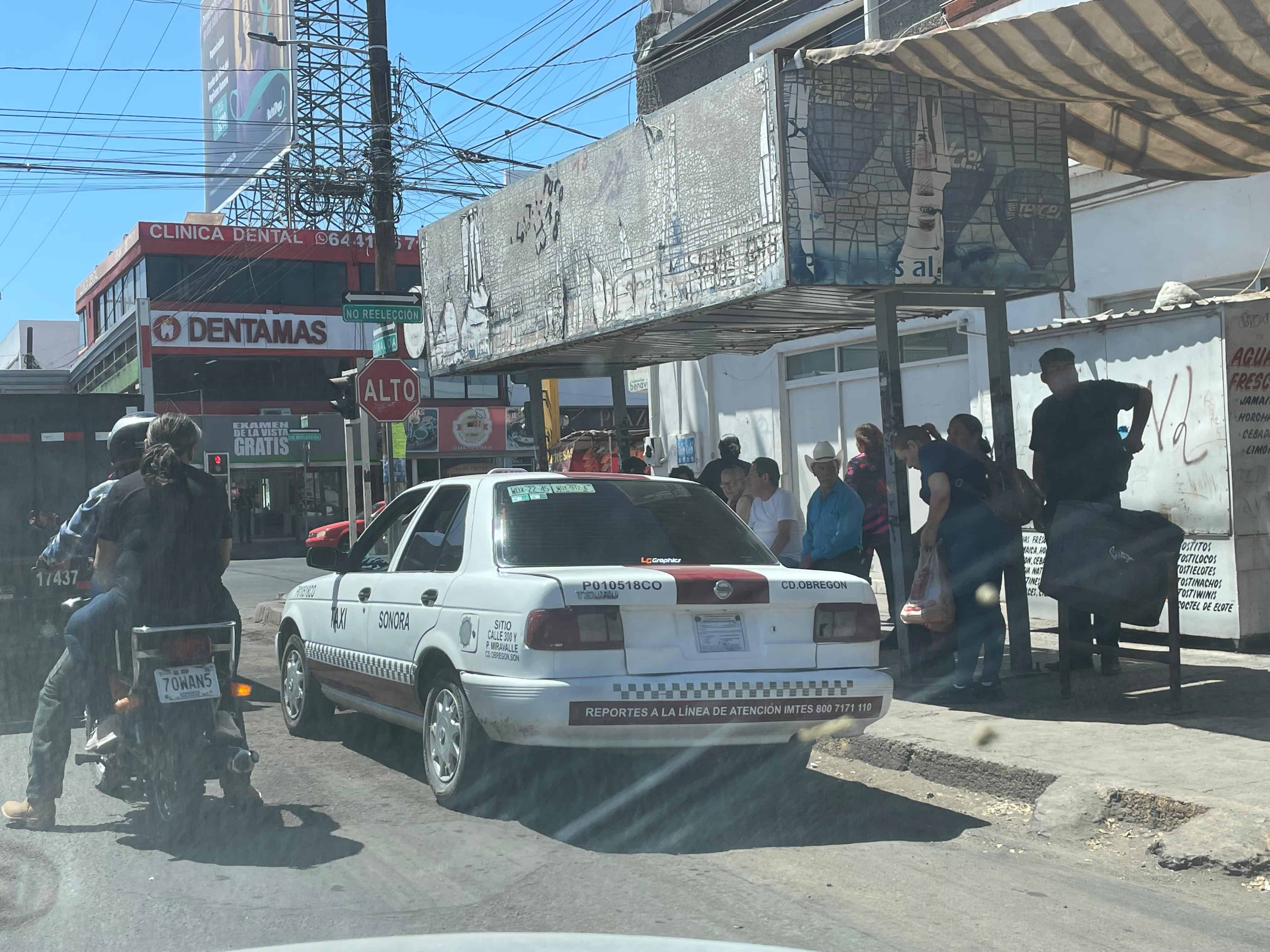 Taxis pirata invaden al transporte urbano en Ciudad Obregón