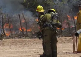 Bomberos de Cajeme advierten riesgos de incendios por sequía
