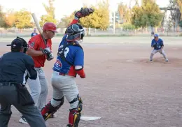 El equipo Café Café se alza con el título del Torneo Tres Valles