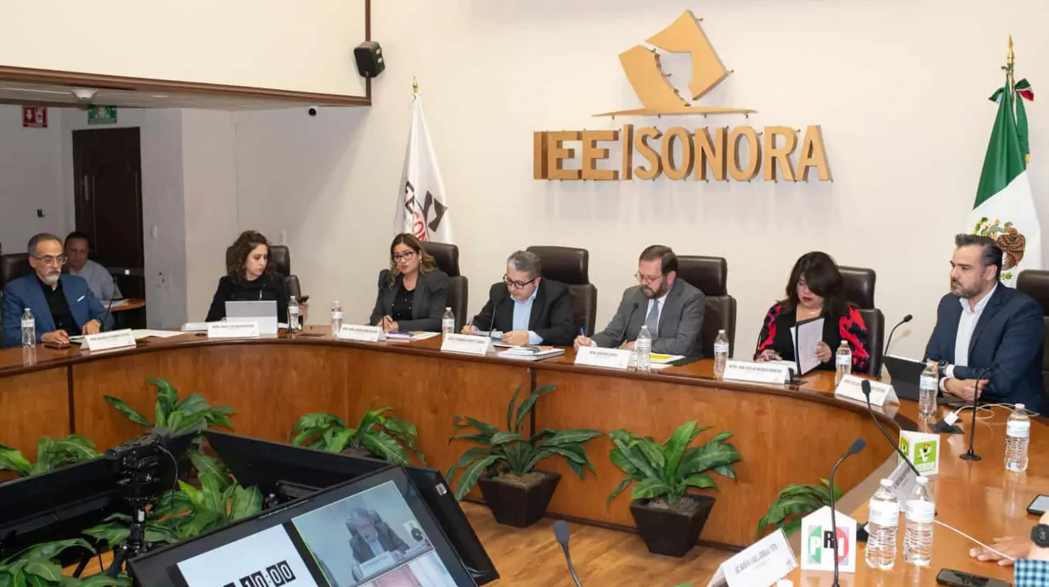 El IEE no cubrirá los gastos que se originen por la organización, promoción, producción y realización de los foros de debate y en consecuencia, los gastos que los candidatos pudieran erogar para participar en los mismos, sí estarán sujetos a fiscalización