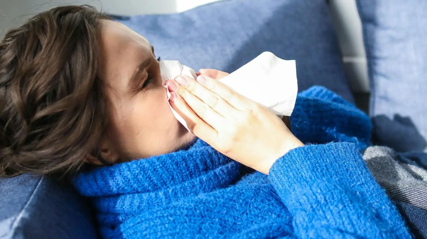 Cuida tu salud respiratoria: consejos médicos tras cambios de temperatura