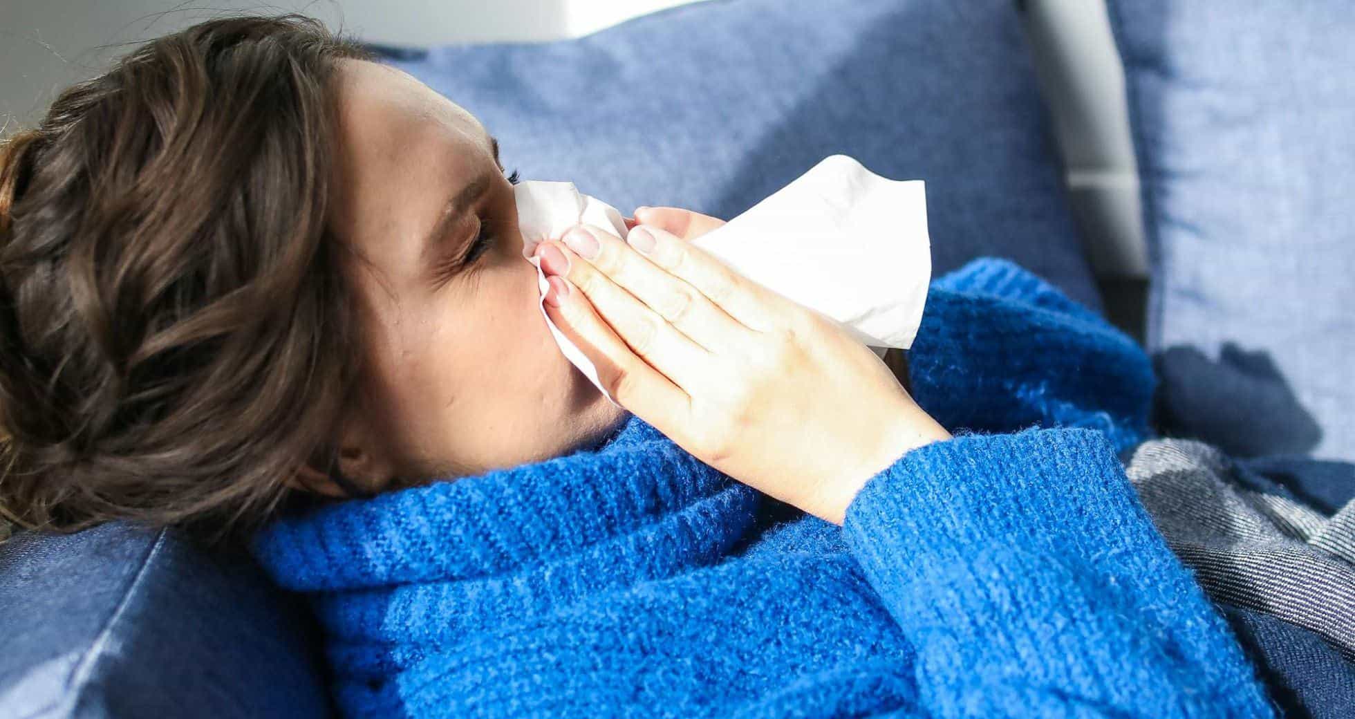 Cuida tu salud respiratoria: consejos médicos tras cambios de temperatura