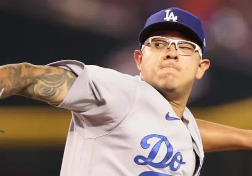 Julio Urías y su esperanza de volver a Grandes Ligas