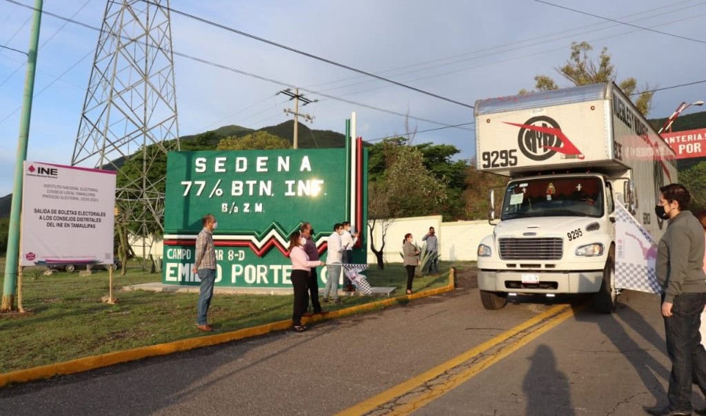 Por bloqueo carretero se retrasa la llega de boletas electorales