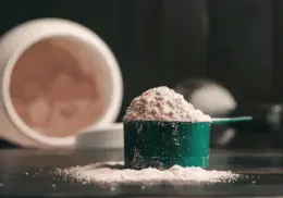 Creatina: estos son sus beneficios más allá del gimnasio