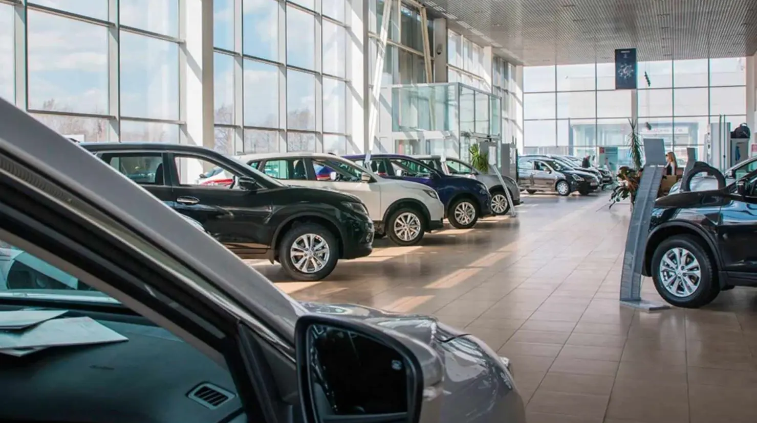 ¿Cuáles son los 3 carros más comprados por los mexicanos y por qué, según la IA?