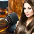 Combina estos dos aceites esenciales para frenar la caída del cabello y lucir una melena saludable