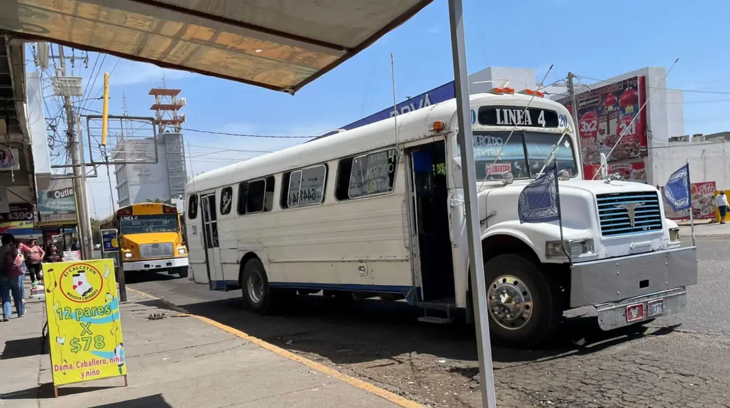 Camiones de Ciudad Obregón circulan sin aire acondicionado