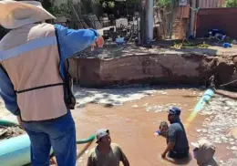 Colonias del poniente de Navojoa se quedan sin agua por afectaciones en la red