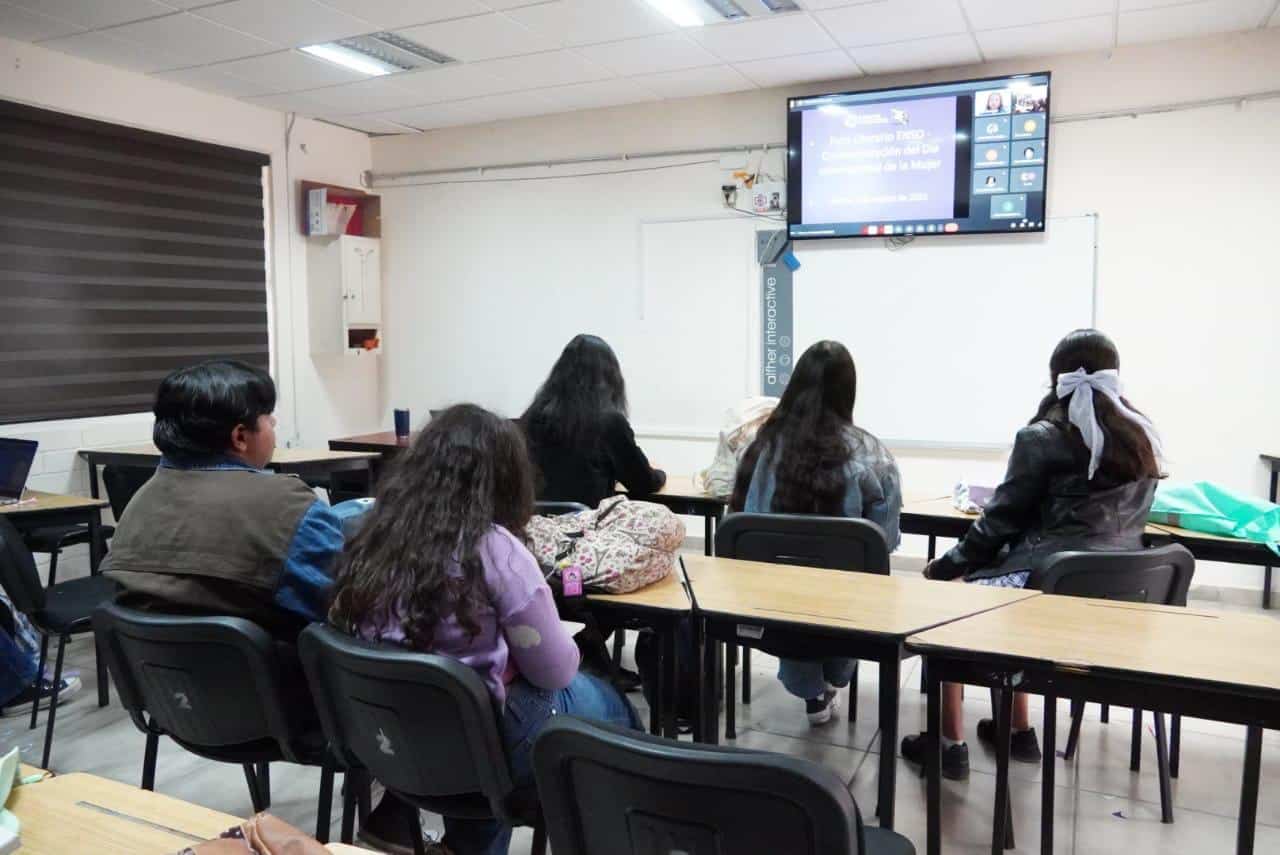 Estudiantes de la Normal de Obregón realizan proyectos de mejora en nivel básico