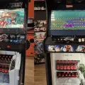 ¿Cuánto cuesta una máquina arcade con espacio para cervezas en México?