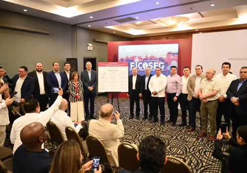 Hace Gobierno alianza con sector empresarial