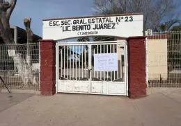 Padres de familia toman secundaria en Pueblo Yaqui: exigen bomba de agua