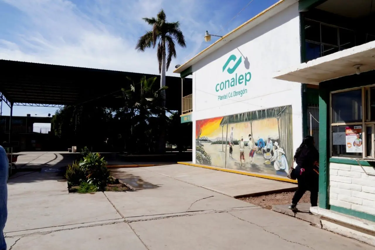 Conalep Obregón va por carrera en Inteligencia Artificial
