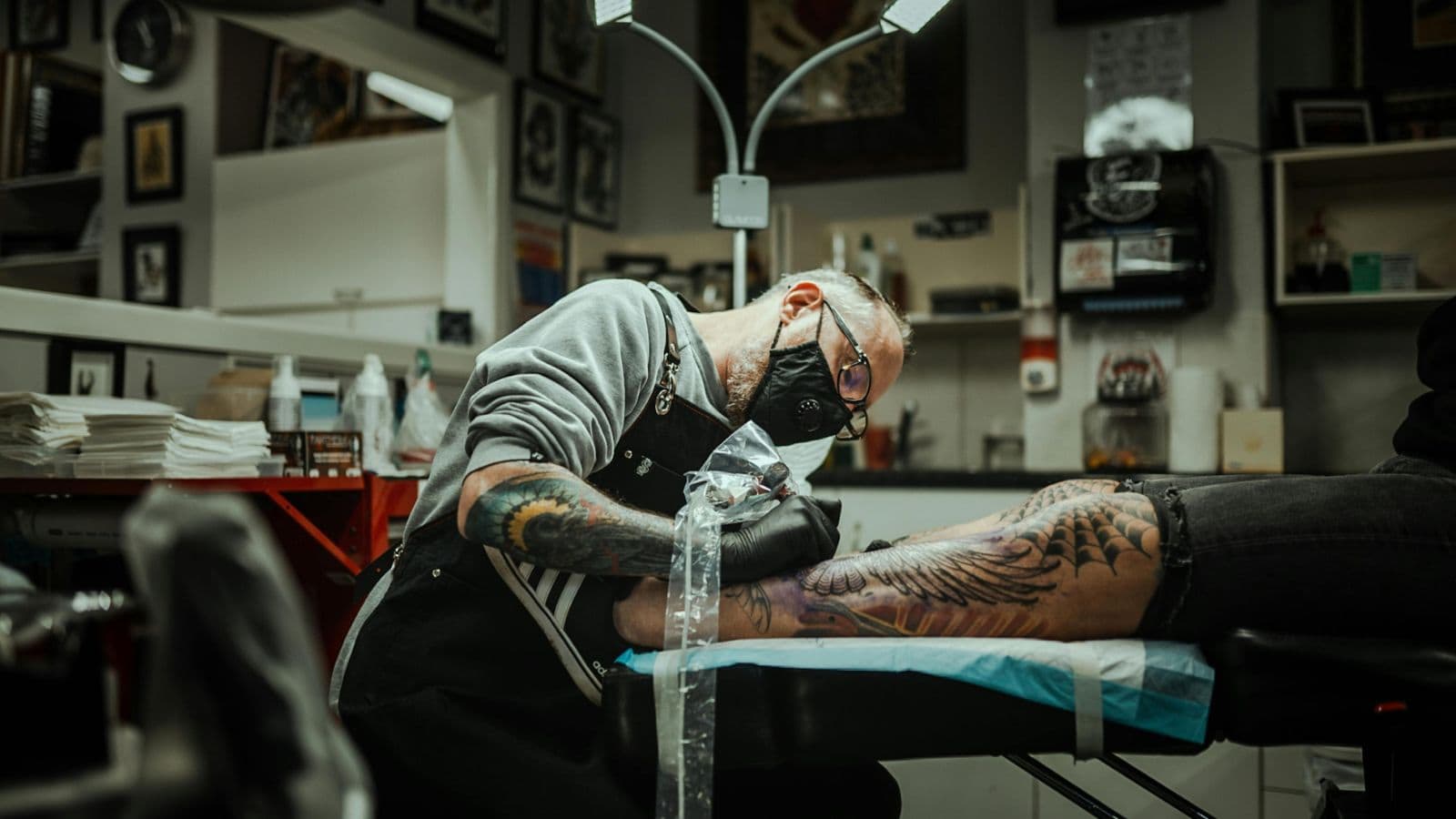 ¿Cuánto puede ganar un tatuador en México mensualmente? Esto se sabe al respecto
