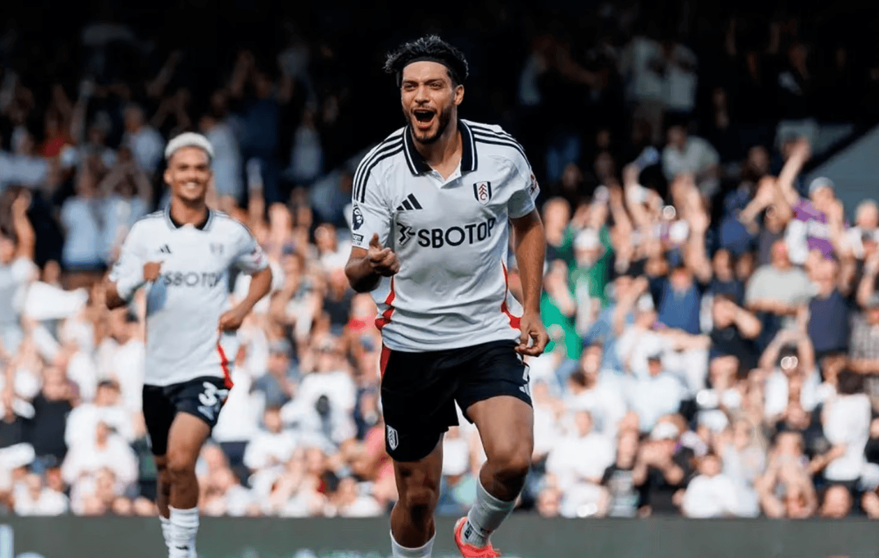 Raúl Jiménez renueva con Fulham hasta 2026 tras gran temporada en la Premier League