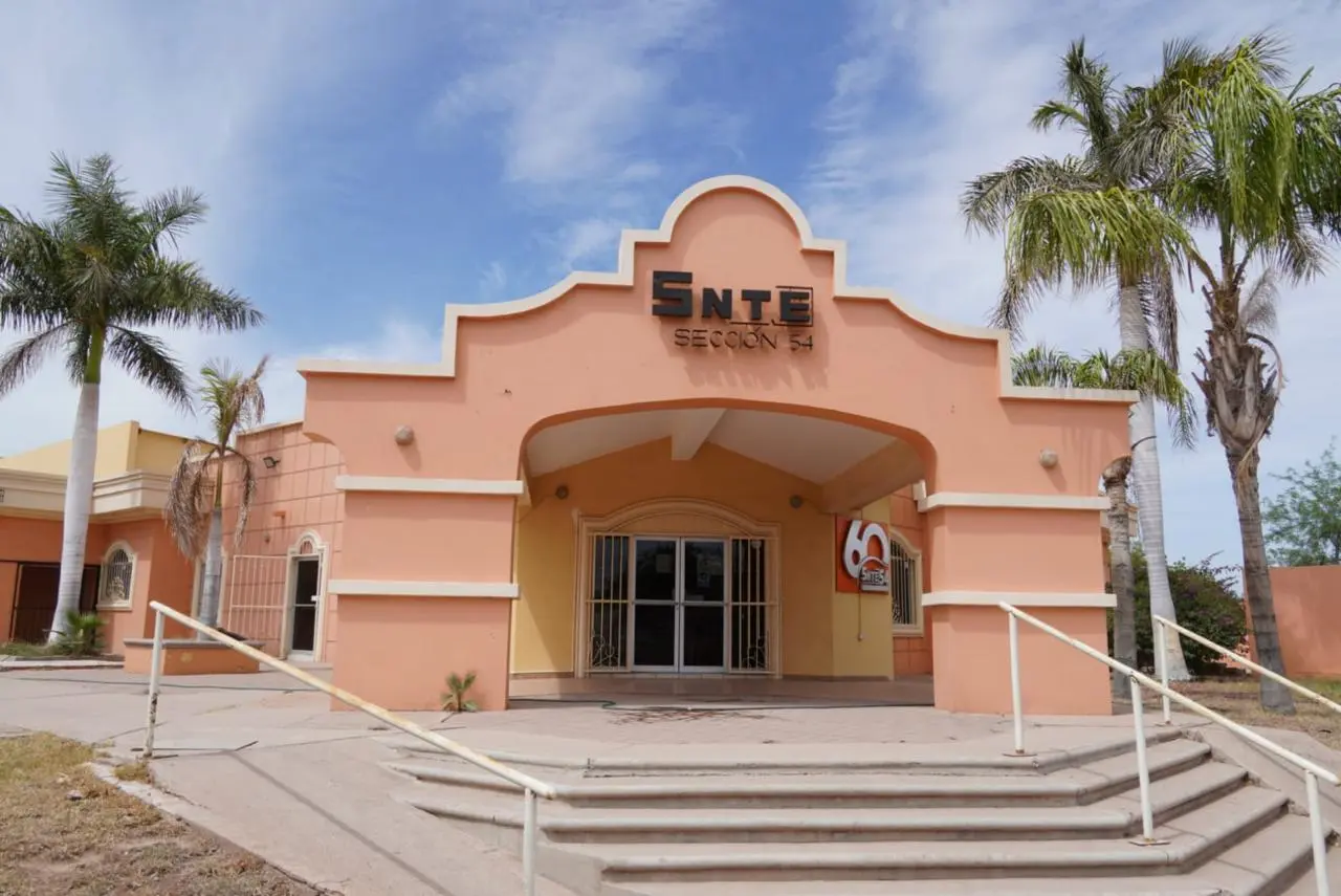 Trabajadores de la educación en comunidades alejadas reciben salud a distancia: Snte 54