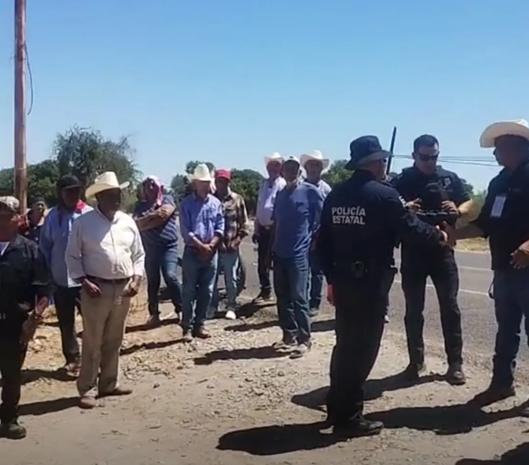 Indígenas mayos denuncian intimidación policíaca