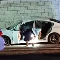 Tirotean auto en plaza comercial, hay dos heridos
